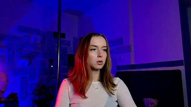 JenniferGraces online show from 03-22-25, 04:37