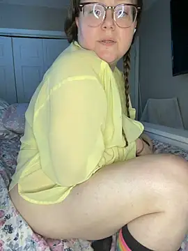 HTXBELLE online show from 03-22-25, 12:25