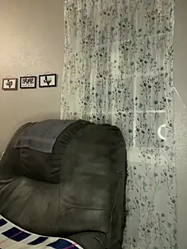 HTXBELLE online show from 02-15-26, 06:32