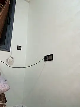 Louli ta online show from 10-16-25, 09:05