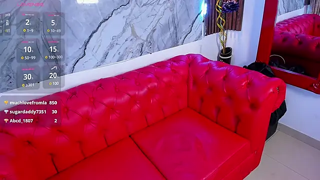 Snapshot of Guxplo_ chatting on 03-21-25, 11:23 Guxplo online show from 03-21-25, 11:23