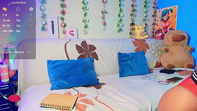 Vicky Miller 05 online show from 03-17-26, 07:17