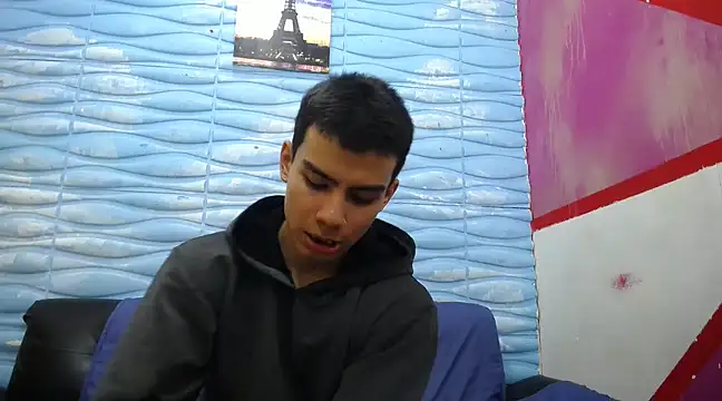 Snapshot of seigfried0 chatting on 02-21-25, 06:59 seigfried0 online show from 02-21-25, 06:59