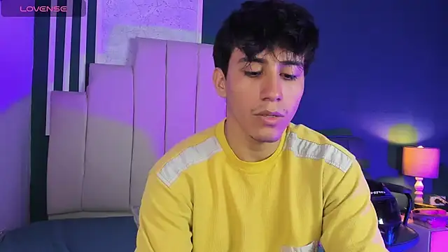 Allex Cano online show from 11-17-25, 11:16