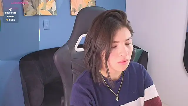 Zamira Taylor online show from 10-24-25, 11:34