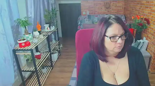 Snapshot of like2knowyou chatting on 02-22-25, 09:04 like2knowyou online show from 02-22-25, 09:04