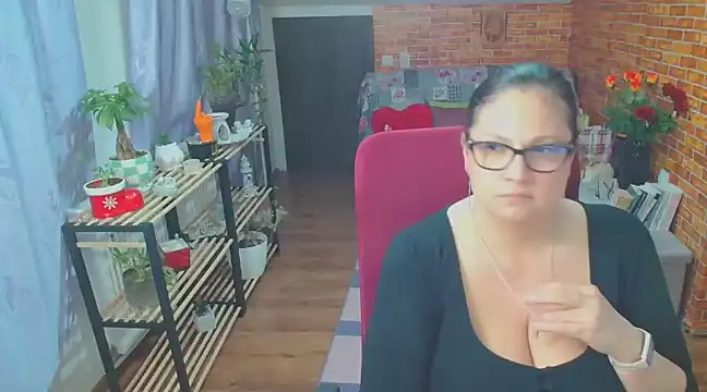 Snapshot of like2knowyou chatting on 02-28-25, 09:12 like2knowyou online show from 02-28-25, 09:12