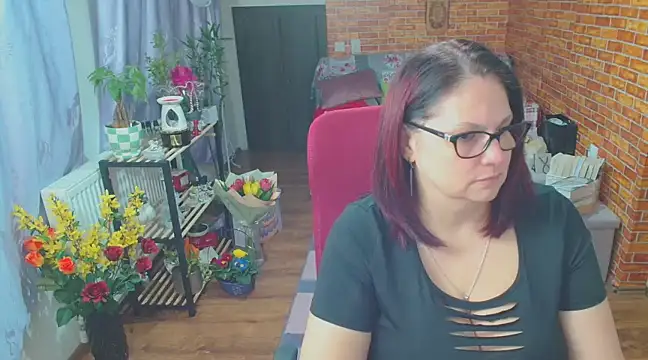 Snapshot of like2knowyou chatting on 03-09-25, 08:31 like2knowyou online show from 03-09-25, 08:31