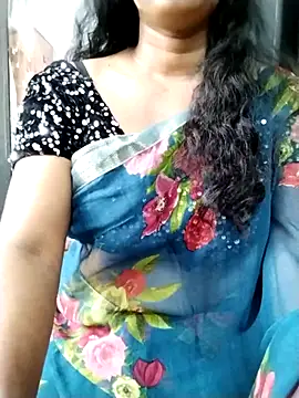 Snapshot of suthas99 chatting on 10-27-25, 07:45 suthas99 online show from 10-27-25, 07:45