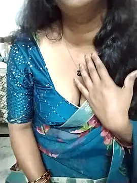 Snapshot of suthas99 chatting on 11-02-25, 05:54 suthas99 online show from 11-02-25, 05:54