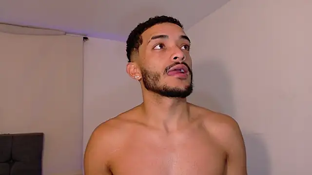 eross chipre  online show from 03-03-26, 03:01