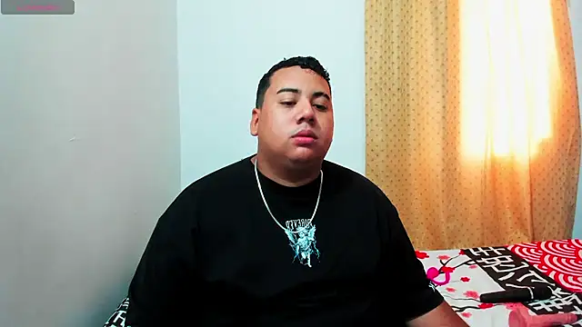 MICHAEL AND SHARON online show from 01-08-26, 10:12