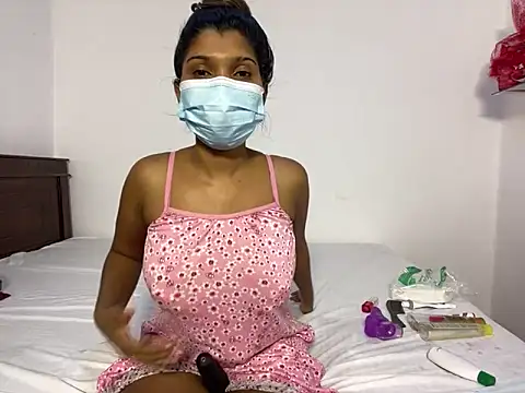 Snapshot of Baby_asha chatting on 03-08-25, 07:20 Baby asha online show from 03-08-25, 07:20