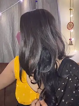 Dishasarmaa05 online show from 10-23-25, 01:54