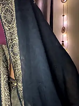 Dishasarmaa05 online show from 11-13-25, 12:59