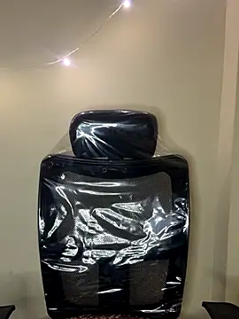 Dishasarmaa05 online show from 11-28-25, 03:58