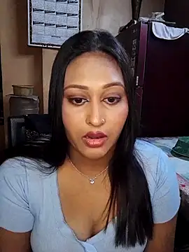 Snapshot of hotlovr chatting on 02-28-25, 07:46 hotlovr online show from 02-28-25, 07:46