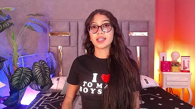 Tyla Ks online show from 11-05-25, 07:36