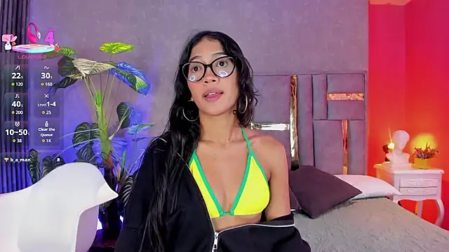 Tyla Ks online show from 03-06-26, 07:43