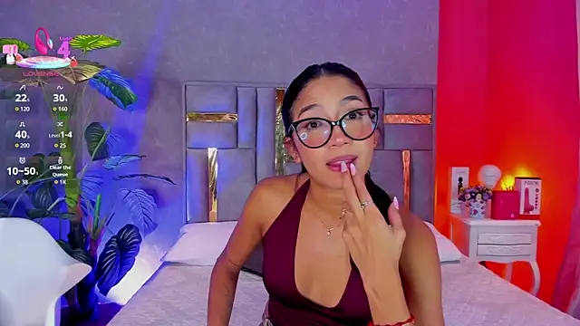 Tyla Ks online show from 04-17-26, 07:50