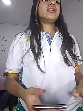 sophia ramirez12 online show from 10-10-25, 11:48