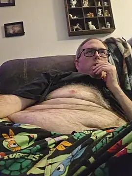 Snapshot of Smallone327 chatting on 02-23-26, 05:27 Smallone327 online show from 02-23-26, 05:27