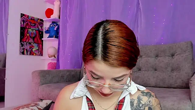 Snapshot of MelaniJhonson chatting on 04-24-26, 02:58 MelaniJhonson online show from 04-24-26, 02:58