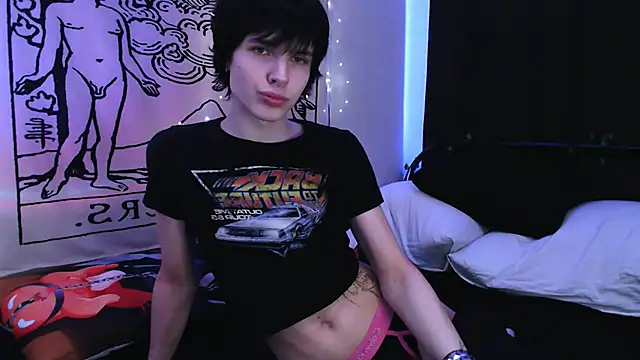 Snapshot of timi-moon chatting on 02-26-25, 08:59 timi-moon online show from 02-26-25, 08:59