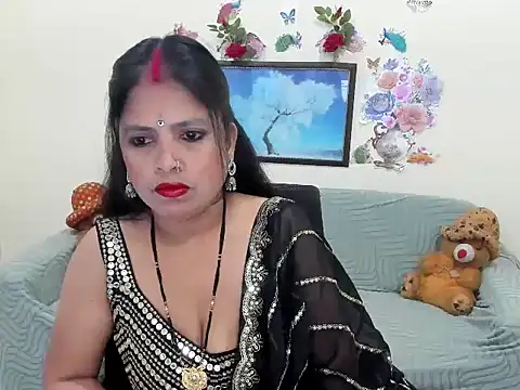 Snapshot of leahgotiii chatting on 05-08-26, 03:56 leahgotiii online show from 05-08-26, 03:56