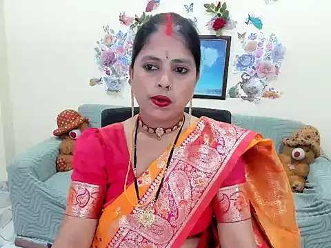 Snapshot of leahgotiii chatting on 05-16-26, 05:48 leahgotiii online show from 05-16-26, 05:48