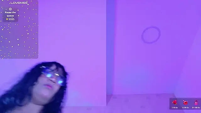 innocenthazel online show from 04-05-26, 12:35