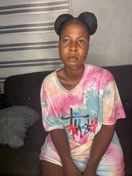 Snapshot of purplet26 chatting on 02-19-25, 11:46 purplet26 online show from 02-19-25, 11:46