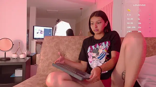 sheylawood online show from 03-07-26, 02:41