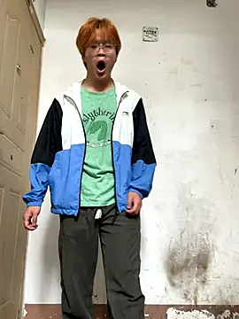 Anson0722 online show from 10-01-25, 03:34