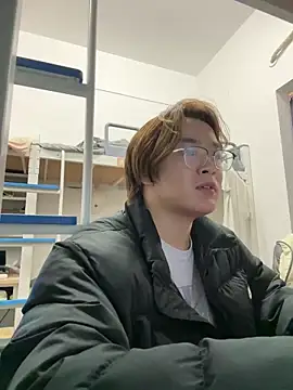 Anson0722 online show from 12-18-25, 02:34