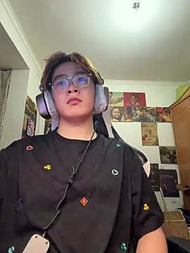 Anson0722 online show from 04-23-26, 03:36