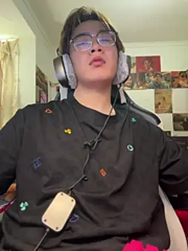 Anson0722 online show from 04-24-26, 06:49