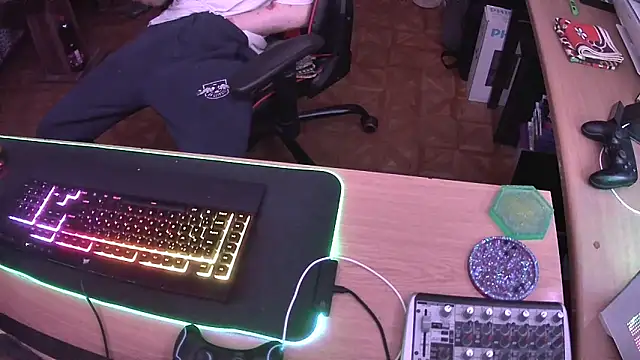 DerGeileLoveboy online show from 02-24-26, 01:58