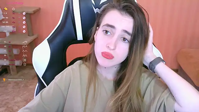 Snapshot of reaiss chatting on 02-22-25, 08:18 reaiss online show from 02-22-25, 08:18