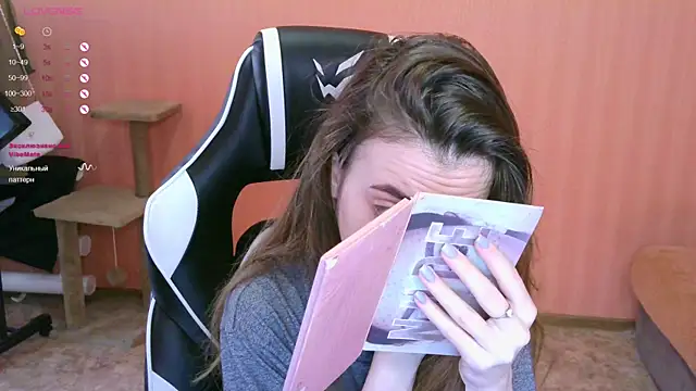 Snapshot of reaiss chatting on 03-09-25, 06:17 reaiss online show from 03-09-25, 06:17