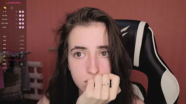 Snapshot of reaiss chatting on 10-01-25, 03:56 reaiss online show from 10-01-25, 03:56