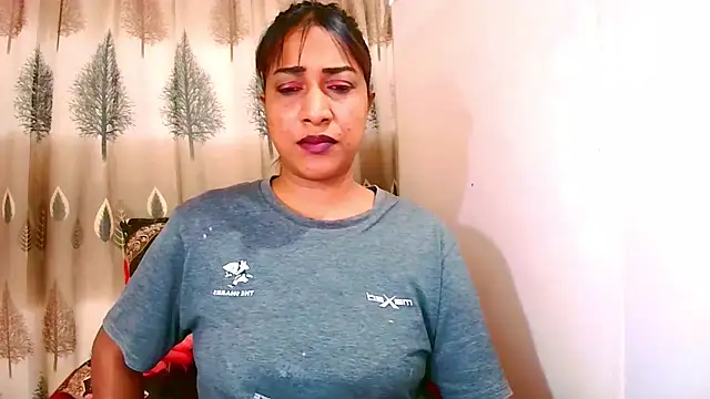 Snapshot of Indian_Erotic69 chatting on 06-25-26, 05:45 Indian Erotic69 online show from 06-25-26, 05:45