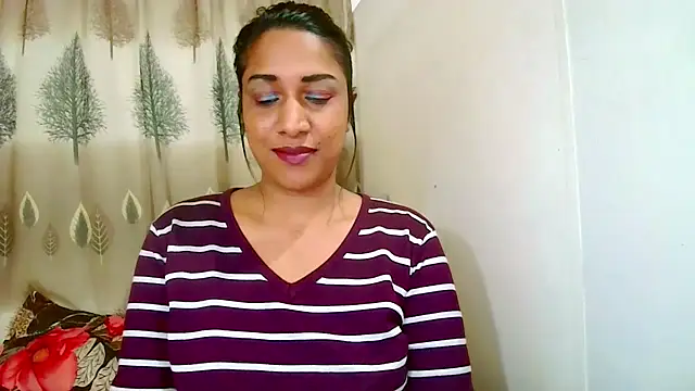 Snapshot of Indian_Erotic69 chatting on 07-20-26, 05:11 Indian Erotic69 online show from 07-20-26, 05:11