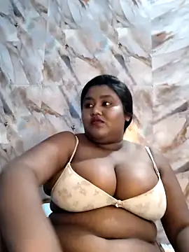 Snapshot of horny_diana chatting on 04-19-26, 06:10 horny diana online show from 04-19-26, 06:10