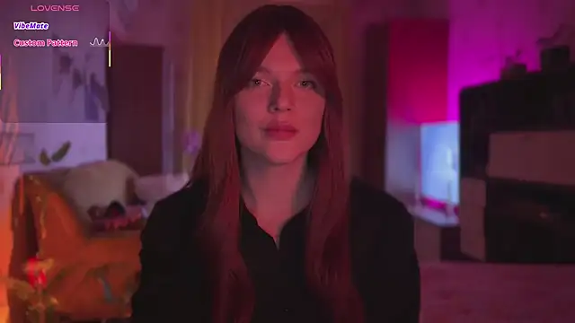 Snapshot of CherryRed_Girl chatting on 03-03-26, 10:15 CherryRed Girl online show from 03-03-26, 10:15