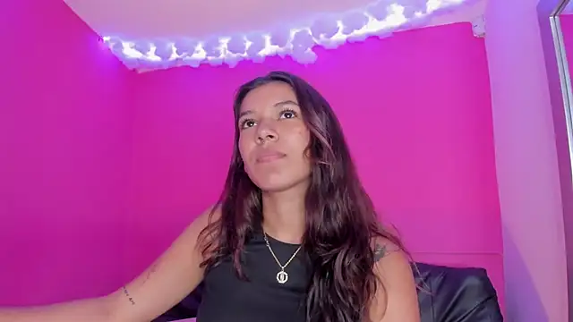 violett 24  online show from 03-05-25, 07:06