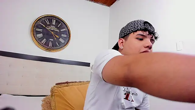 Axel Forte online show from 06-24-26, 03:22