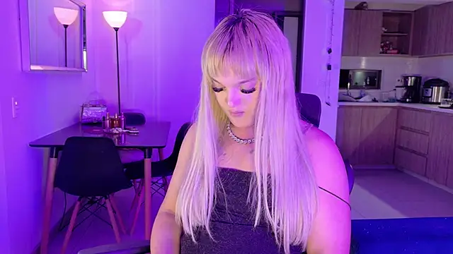 ScarletThompsonx online show from 02-15-26, 05:59