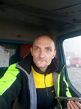 Snapshot of Machura chatting on 01-09-26, 10:18 Machura online show from 01-09-26, 10:18