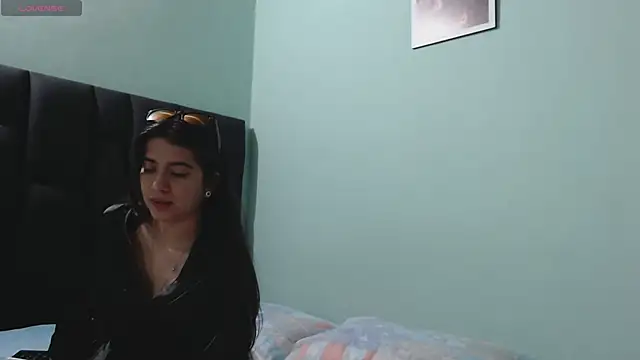 zukim2830 online show from 10-12-25, 02:21